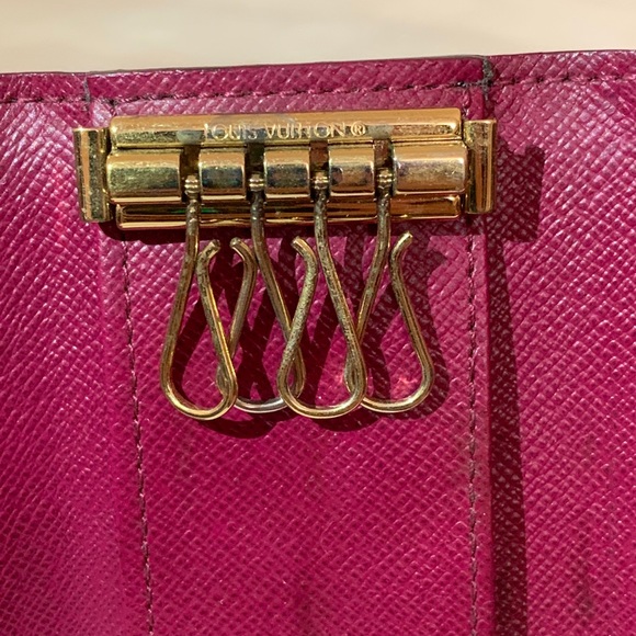 authentic LOUIS VUITTON monogram key holder - Picture 5 of 13